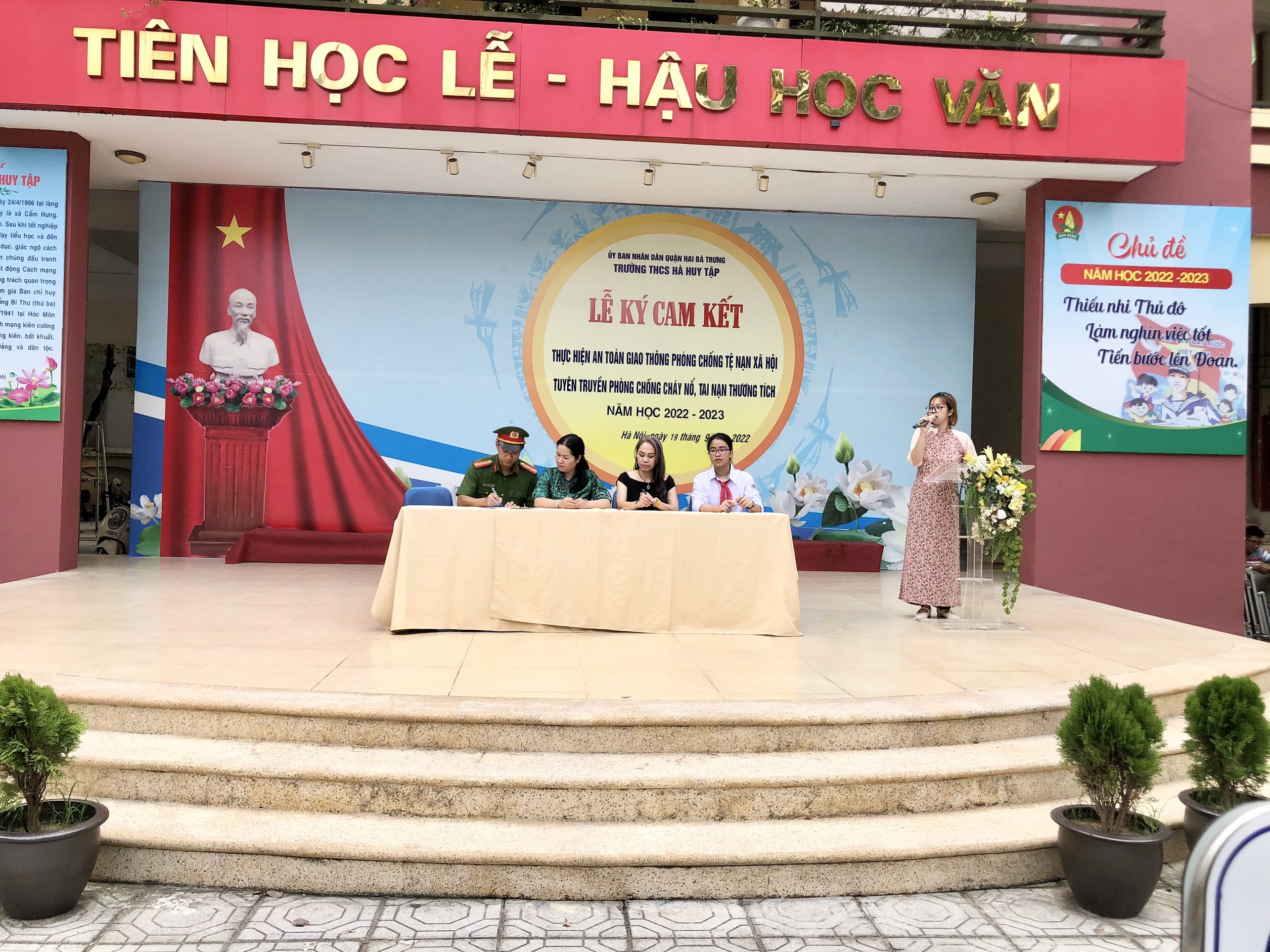 Lễ kí cam kết