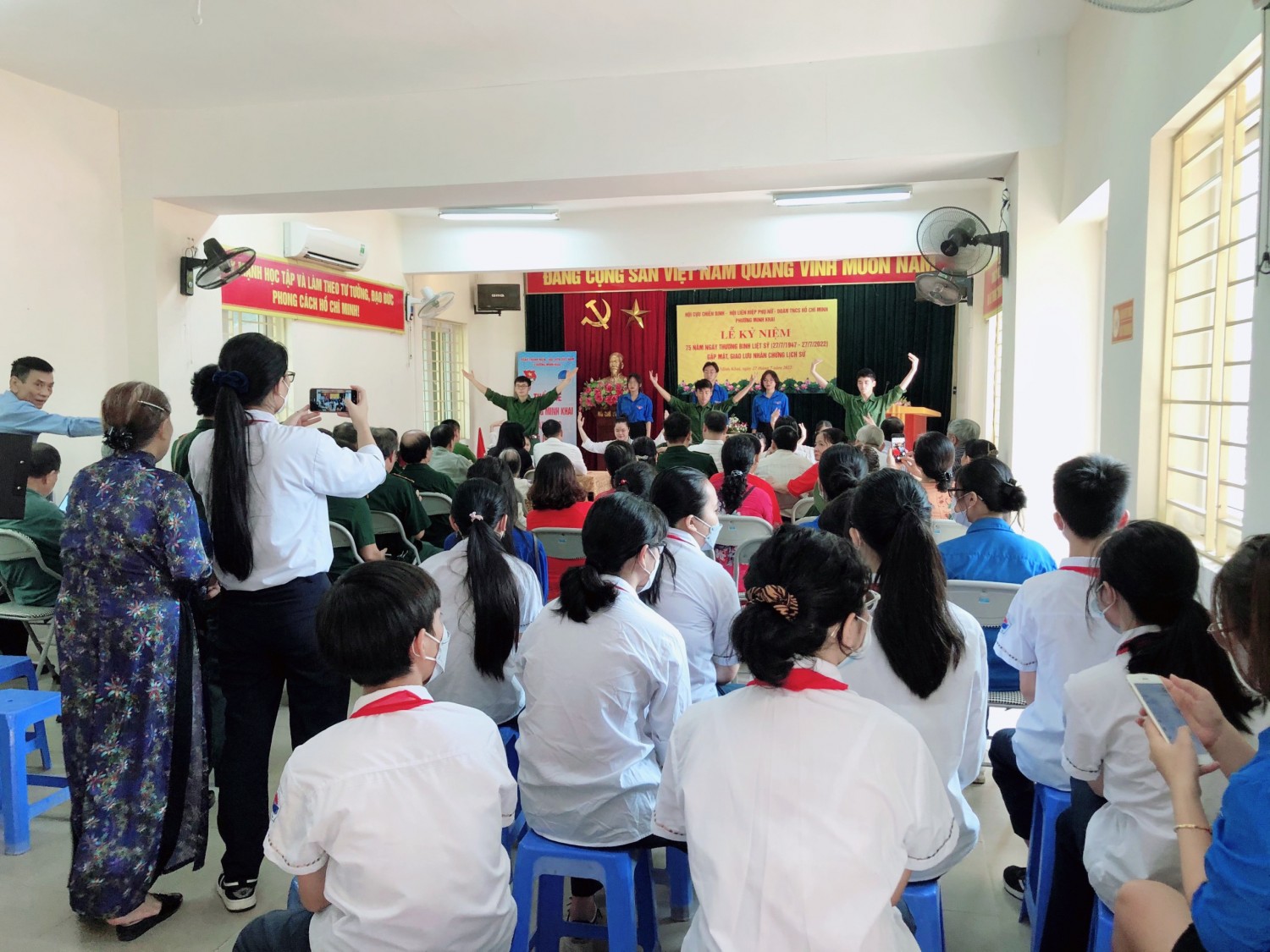 Các tiết mục văn nghệ chào mừng ngày 27/7