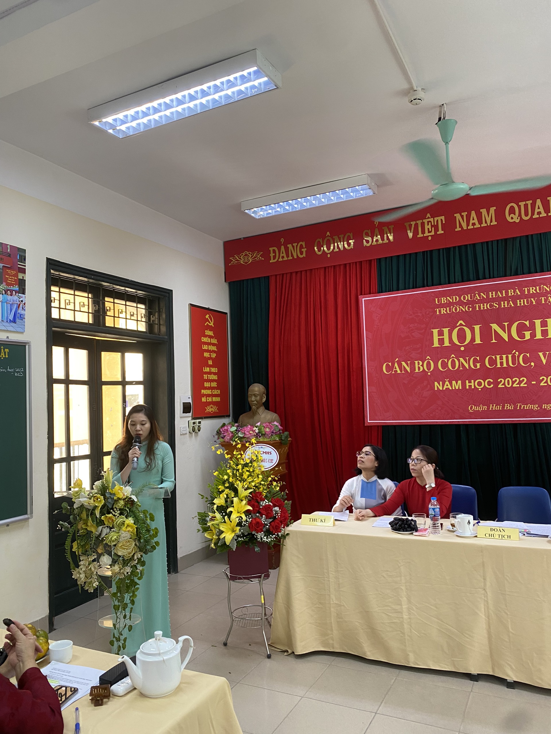 Tham luận của tổ Văn thể
